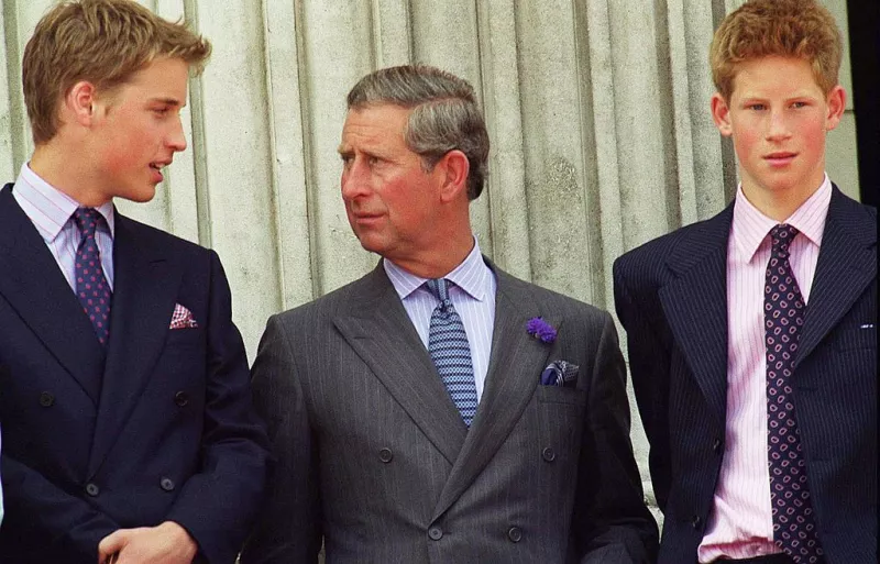 Príncipe William, príncipe Carlos y Harry