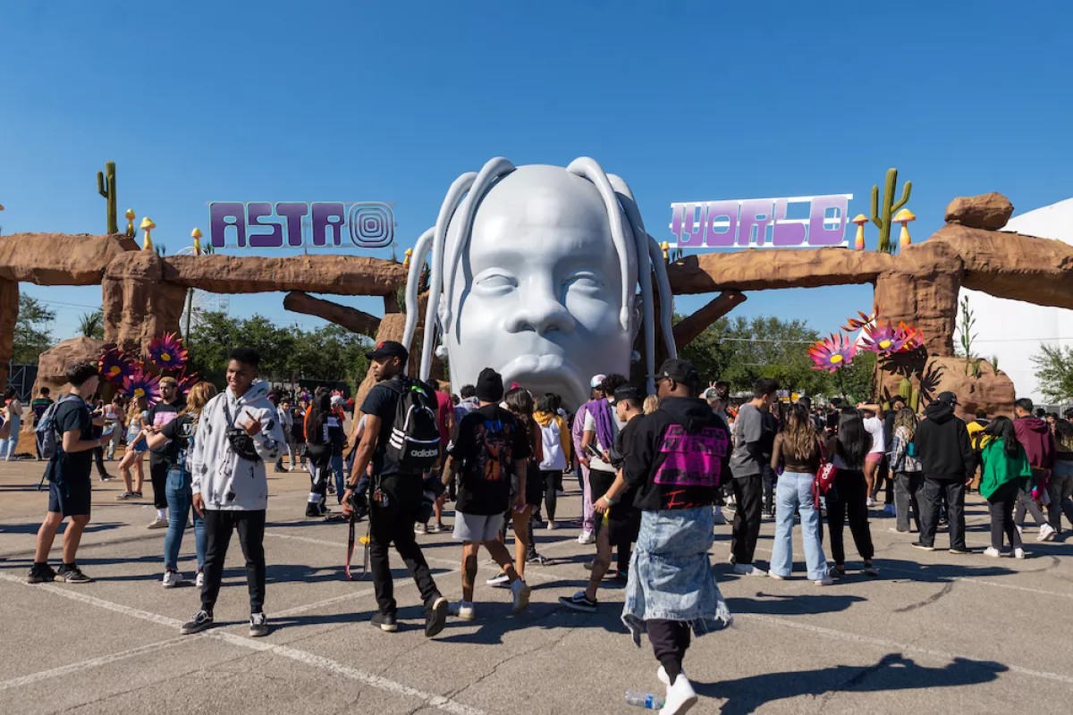 travis-entrada.jpg