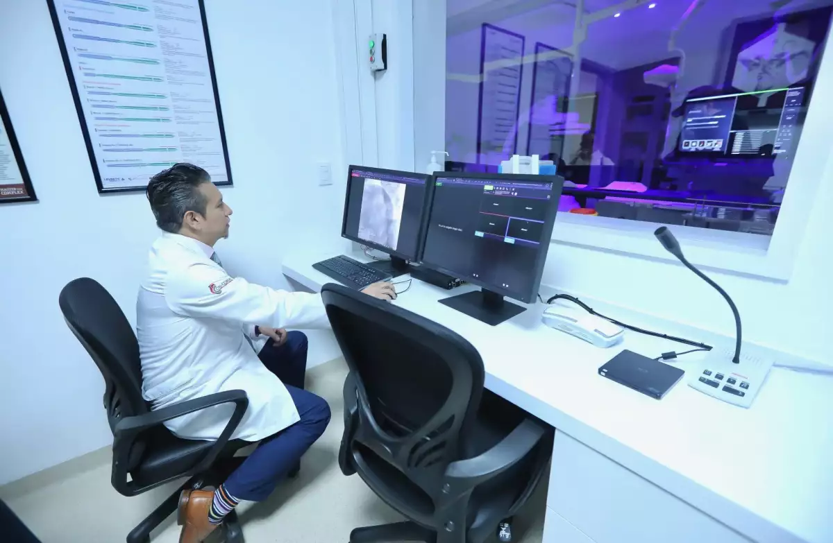 El IMSS ya usa inteligencia artificial para tratar pacientes: así diagnostica si una persona tiene daño cerebral