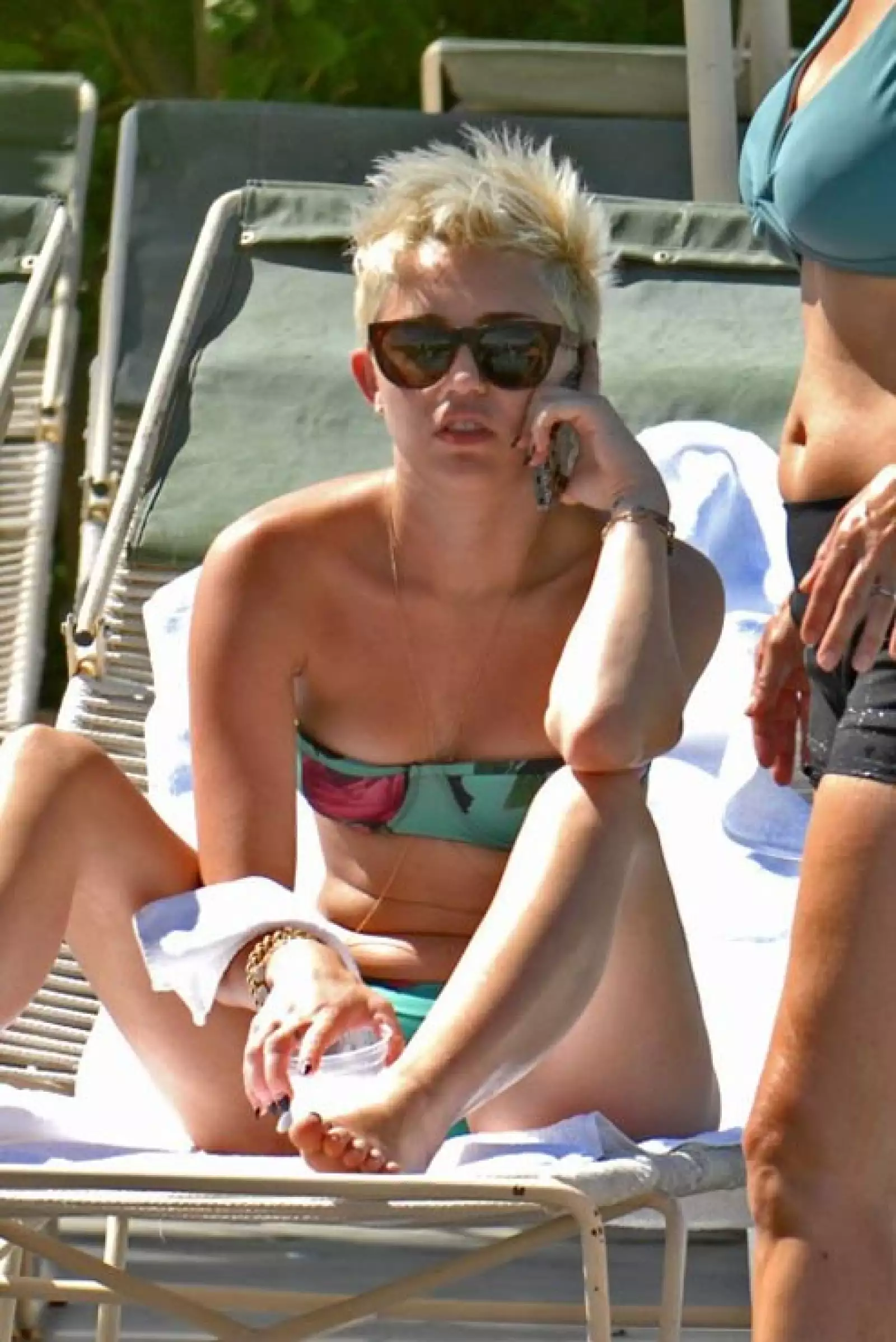 Al parecer Miley Cyrus está atravesando por un periodo dificil. Los rumores apuntan a que tiene problemas en su relación con Liam.