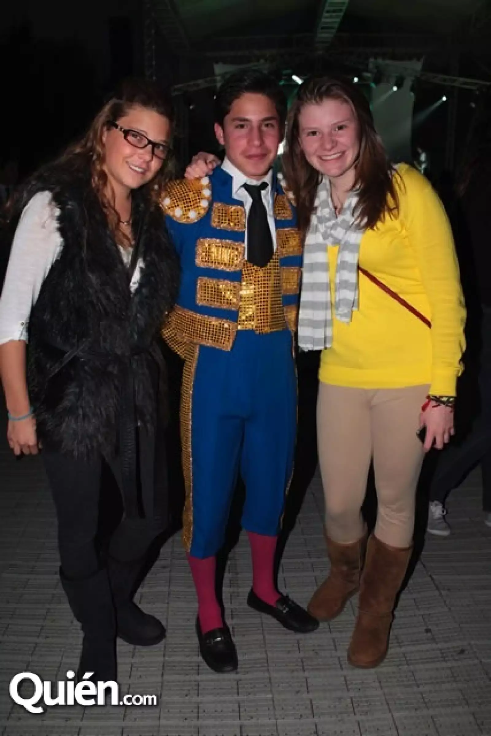 Paola y Gerardo Villalón y Gabriela Córtes