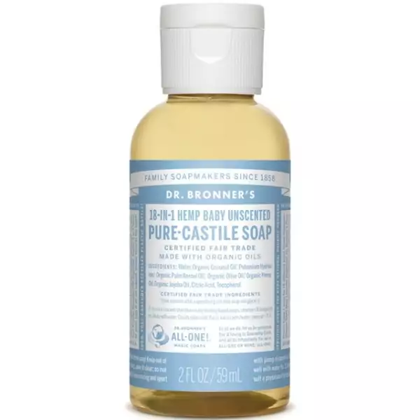 Dr. Bronner´s Jabón líquido puro de castilla para bebé: Cuenta con el doble de aceite de oliva para dar mayor humectación. Es un producto ideal para pieles sensibles, además de ser biodegradable y orgánico.