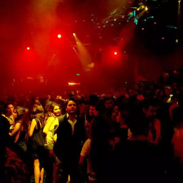 ERAWAN,JOY ROOM Y RAGGA