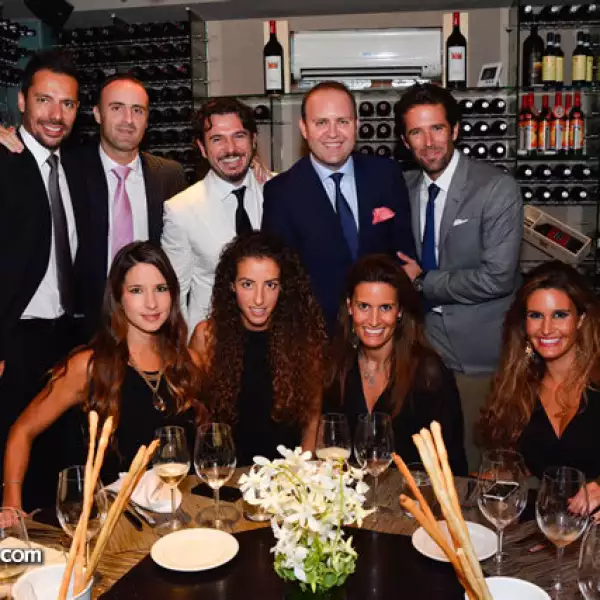 Enrique Hernández Pons,Fernando Matute,Rolly Pavia,Jaime Matute y Juan Cortina,Adriana Molina,Michelle Marcos,Maria y Maria Conchita Calderón.