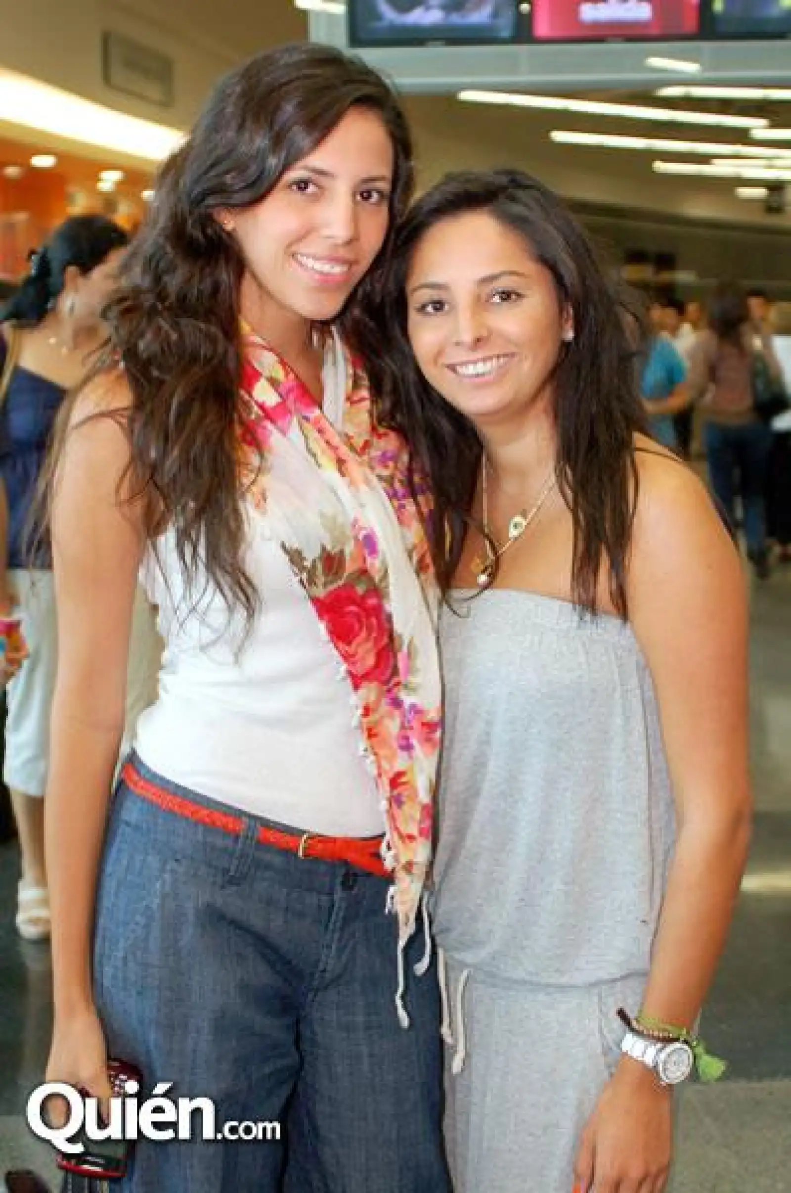 Maricarmen Acevel y Macarena Aceval