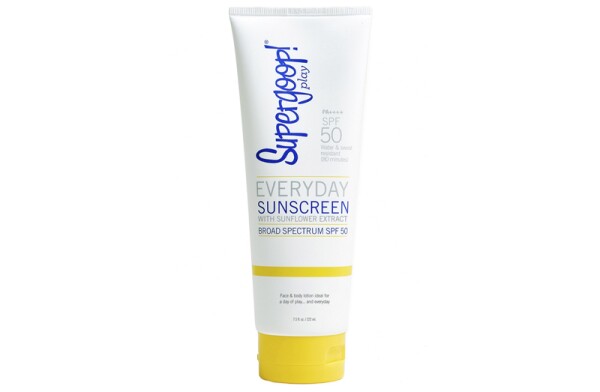 textura piel-imperfecciones-granitos-bloqueador-fps-piel-complexión-exfolia-exfoliante-skincare-supergoop.jpg
