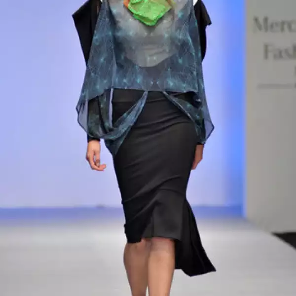 Pasarela Contempo
