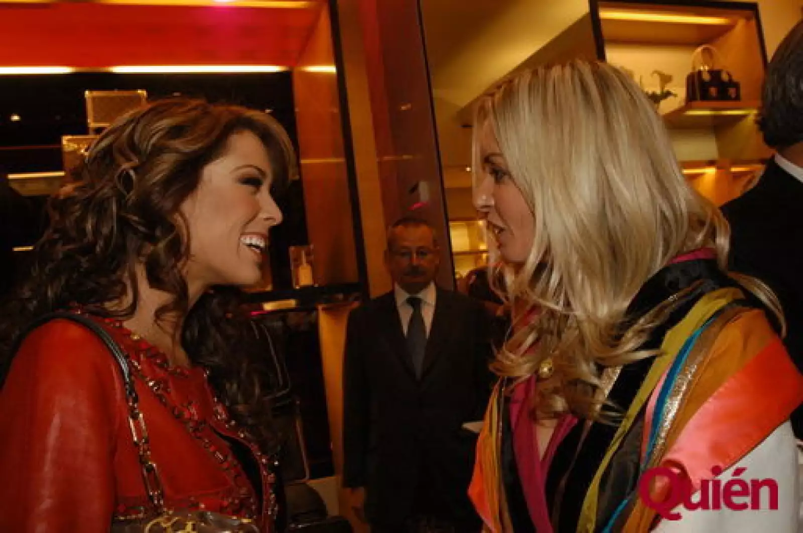 Jacquelin Bracamontes,, Constanza Cavalli