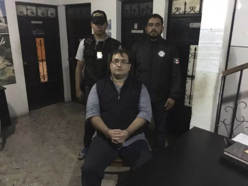 Javier Duarte 3.jpeg