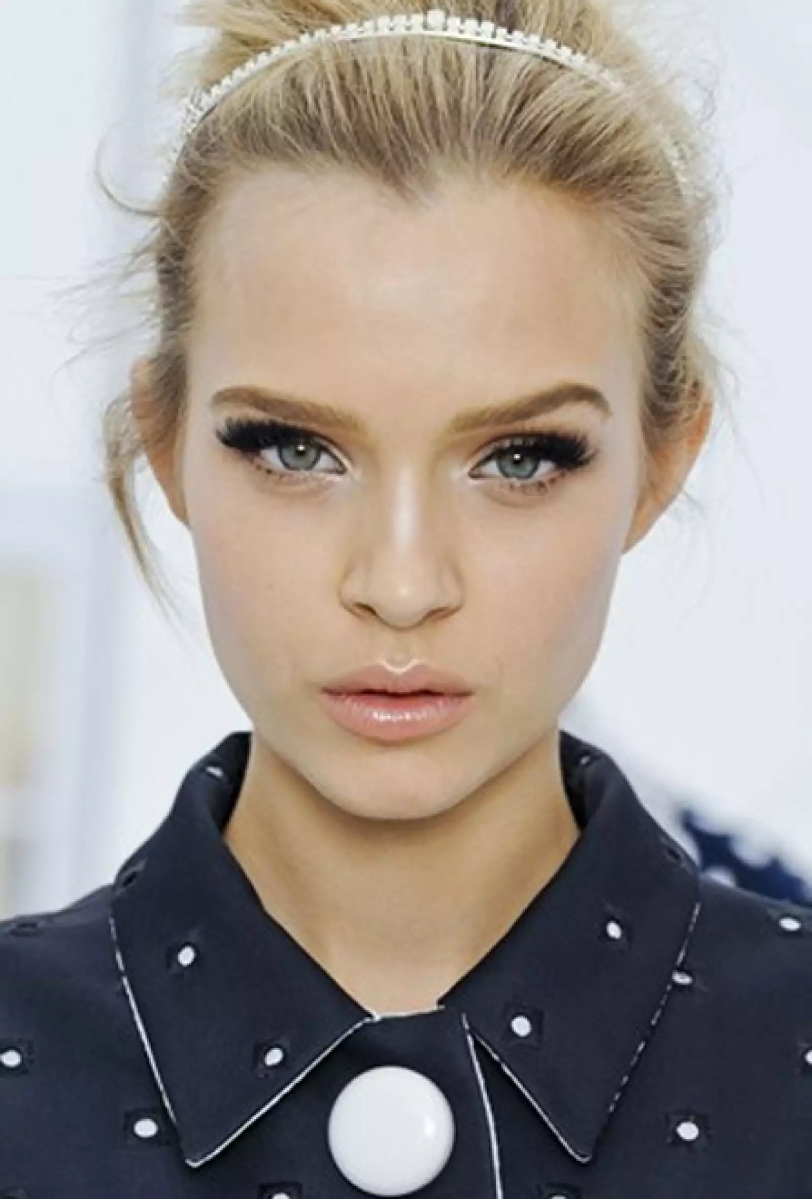 Matices pasteles y gentiles para darte un aire dulce y femenino conforman parte de la propuesta de Chanel, Louis Vuitton y Dolce Gabbana.