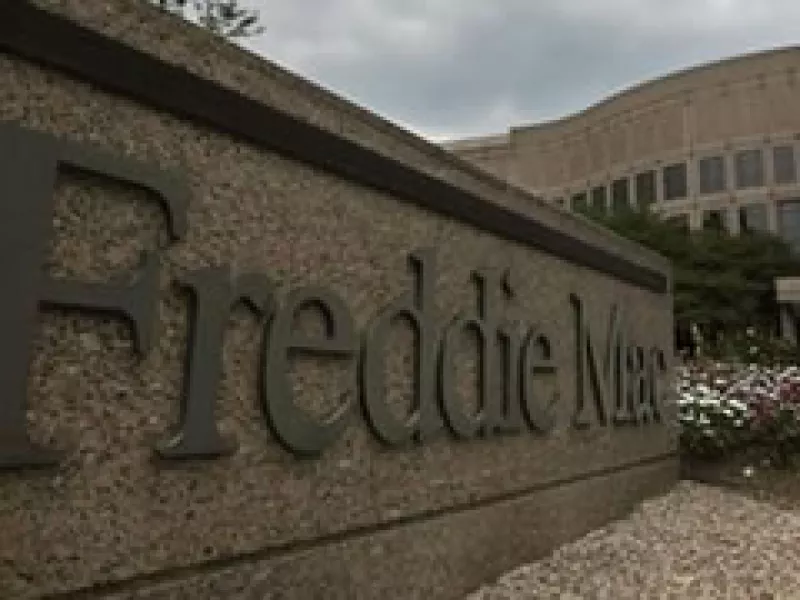 El gobierno de EU busca aplicar medidas para reducir los costos que enfrentan las empresas hipotecarias.  (Foto: Archivo)