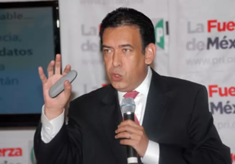 El líder nacional del PRI, Humberto Moreira, aseguró que su partido se ha atrevido a correr riesgos para debatir las reformas que demanda el país. (Foto: Notimex)