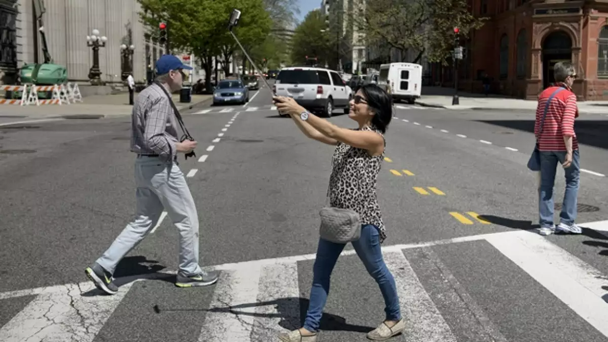 selfie stick