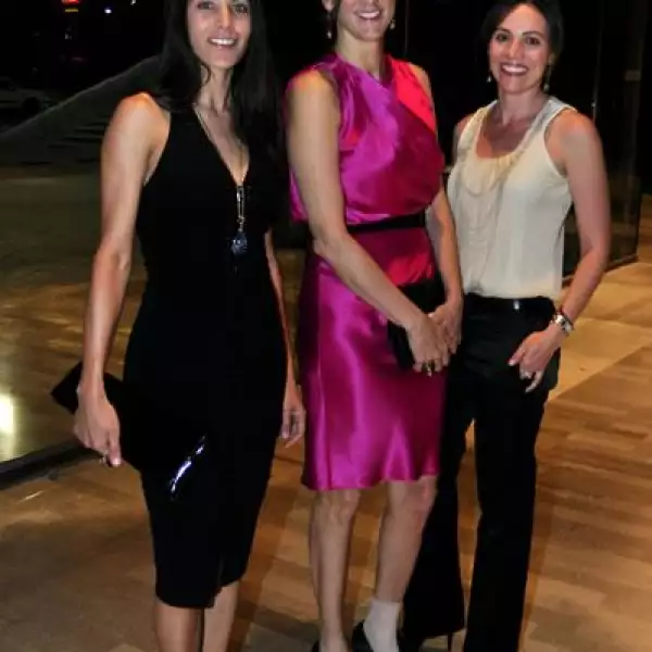 Mayté Comín,Cristina Lobeira y Catalina Macías