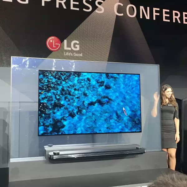 Una ventana, ¿o una televisión?