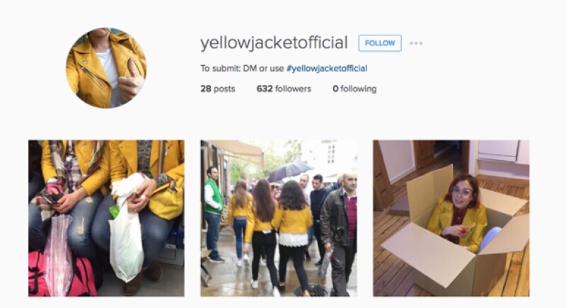 La chamarra se hizo tan famosa que crearon una cuenta de Instagram de ella.
