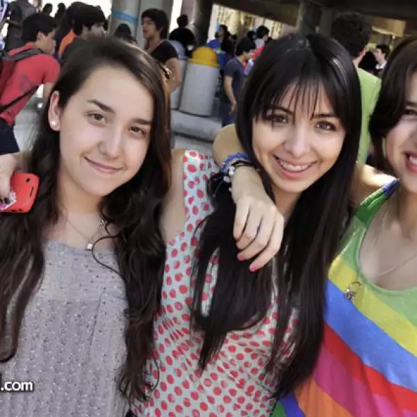Dany Villanueva,Valeria Salinas y Kathi Padilla
