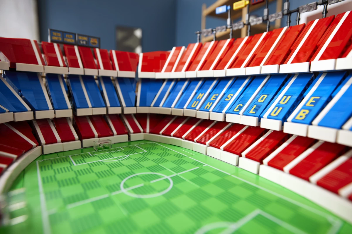 Life and Style Lego Camp Nou 3.jpg
