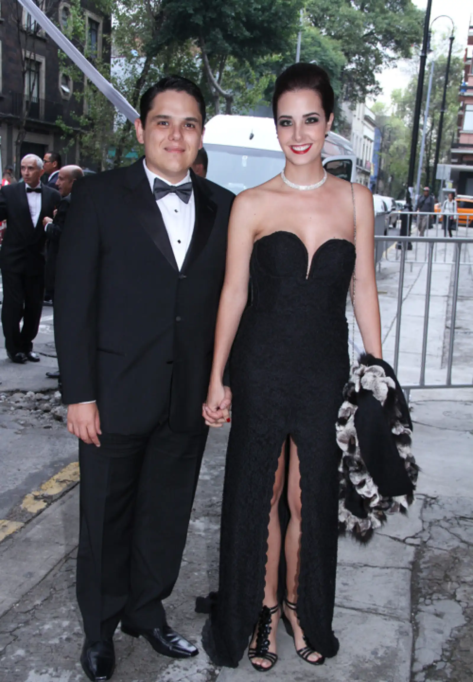 Miguel Flores, Marissa Corona.