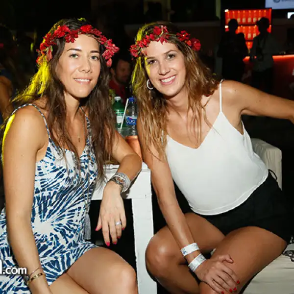 Cristina Orvañanos y Priscila Ruiz