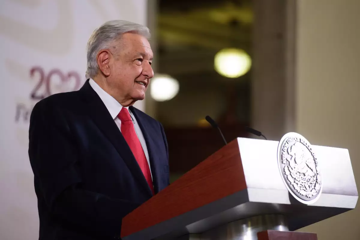 amlo-sistema-salud-2024.jpeg
