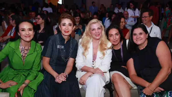 Juana Ramírez , Ángela Gómez , Carla Sánchez Armas , Marcia 