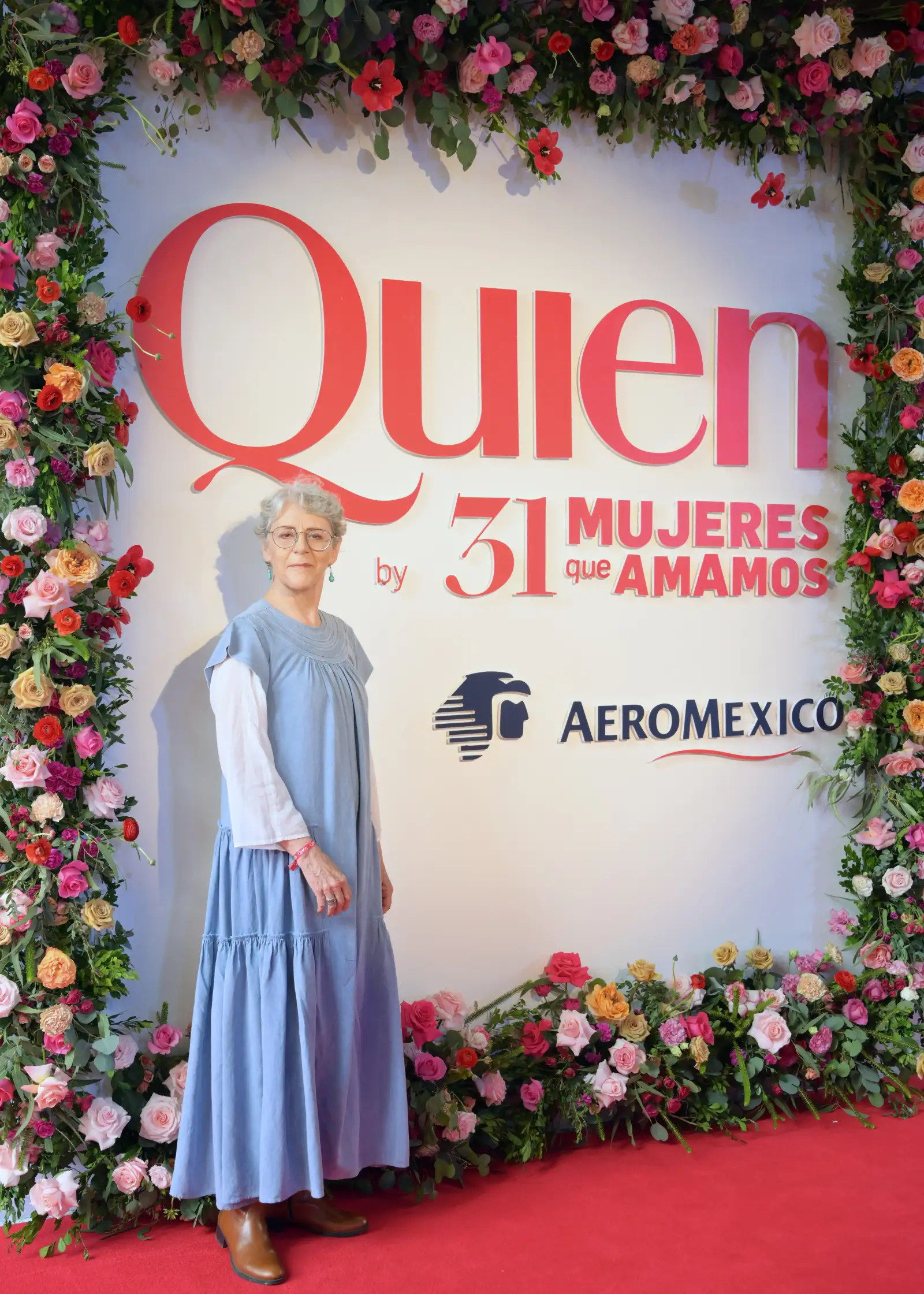 COCKTAIL31MUJERES111.JPG