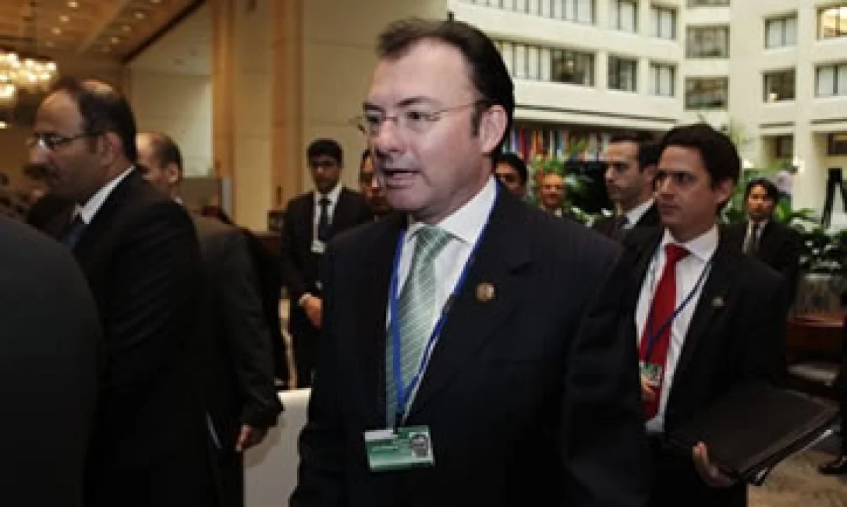 La presentación de la reforma había sido pospuesta el pasado 23 de abril ante desacuerdos al interior del Pacto por México. (Foto: Reuters)