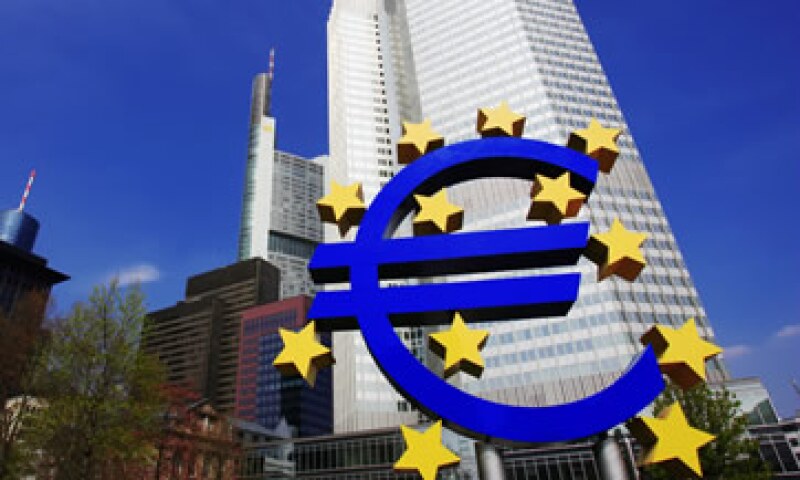 El reto para la Unión Europea es cómo manejar una divisa que cubre 17 países, y un área para viajar sin fronteras de 25 naciones. (Foto: Thinkstock)