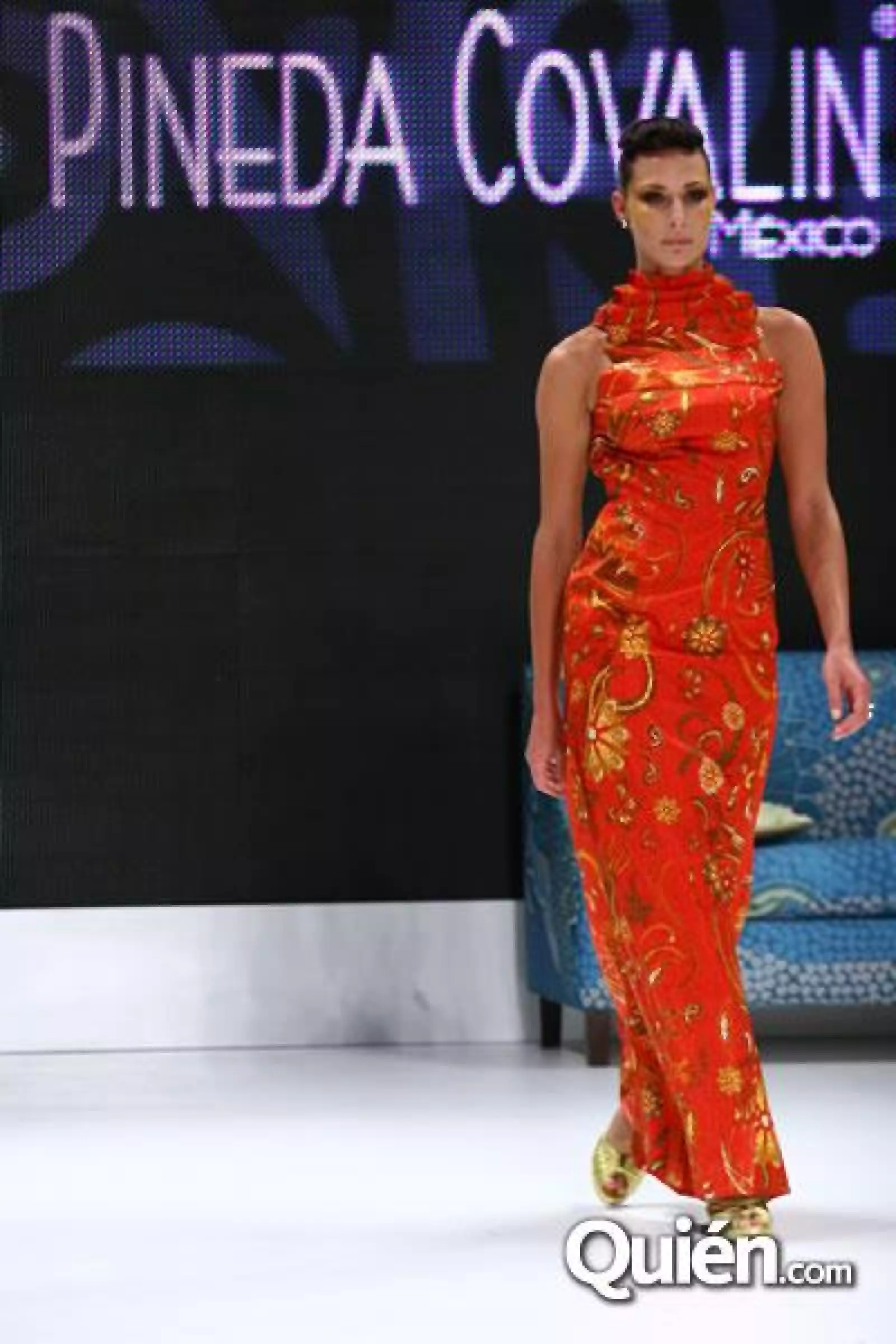 DFashion Pasarela Pineda Covalin.