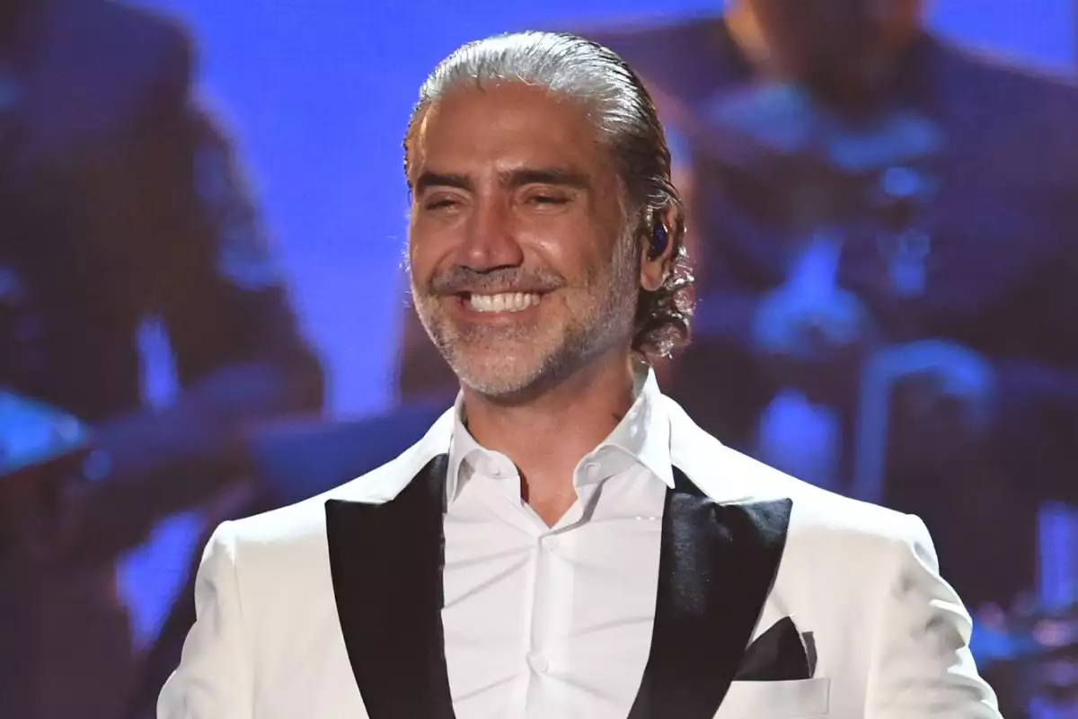 Alejandro Fernández puso esta condición a sus hijos para que fueran cantantes