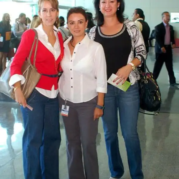 Alejandra Castan%u0303eda,Norma Moreno y Nora Ballesteros