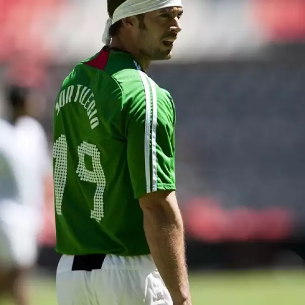 William Levy presumió lo bien que luce en shorts.