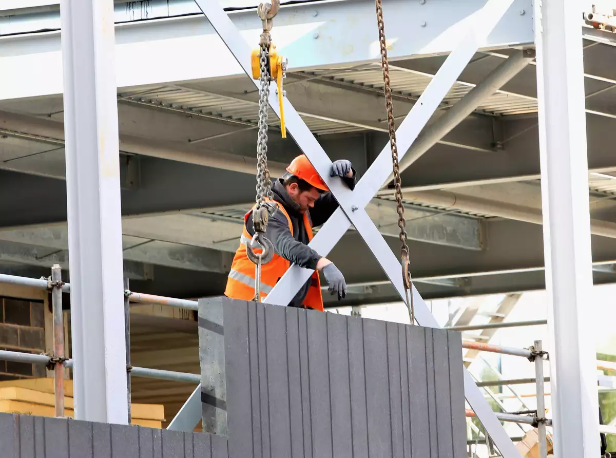Además de Ara, la constructora Geo también ha registrado aumentos en sus papeles.