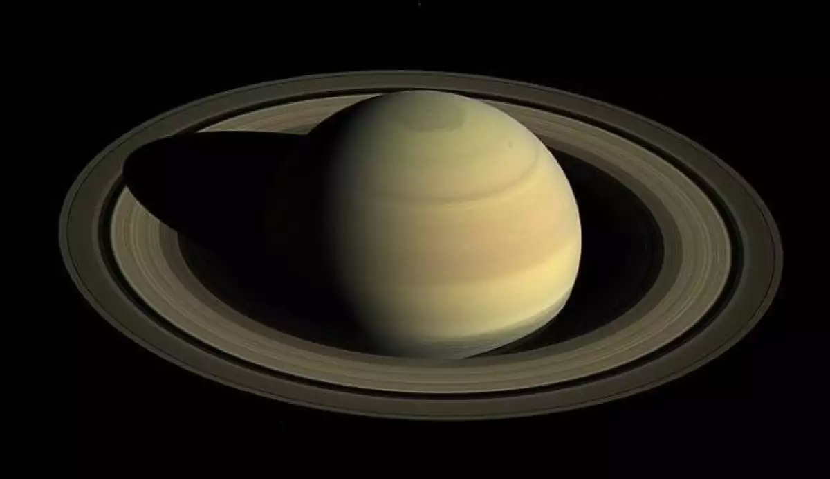 Saturno.JPG