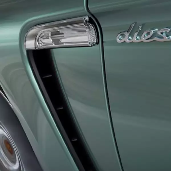 Este nuevo modelo es reconocible por el logo ‘Diesel’ en las puertas delanteras.