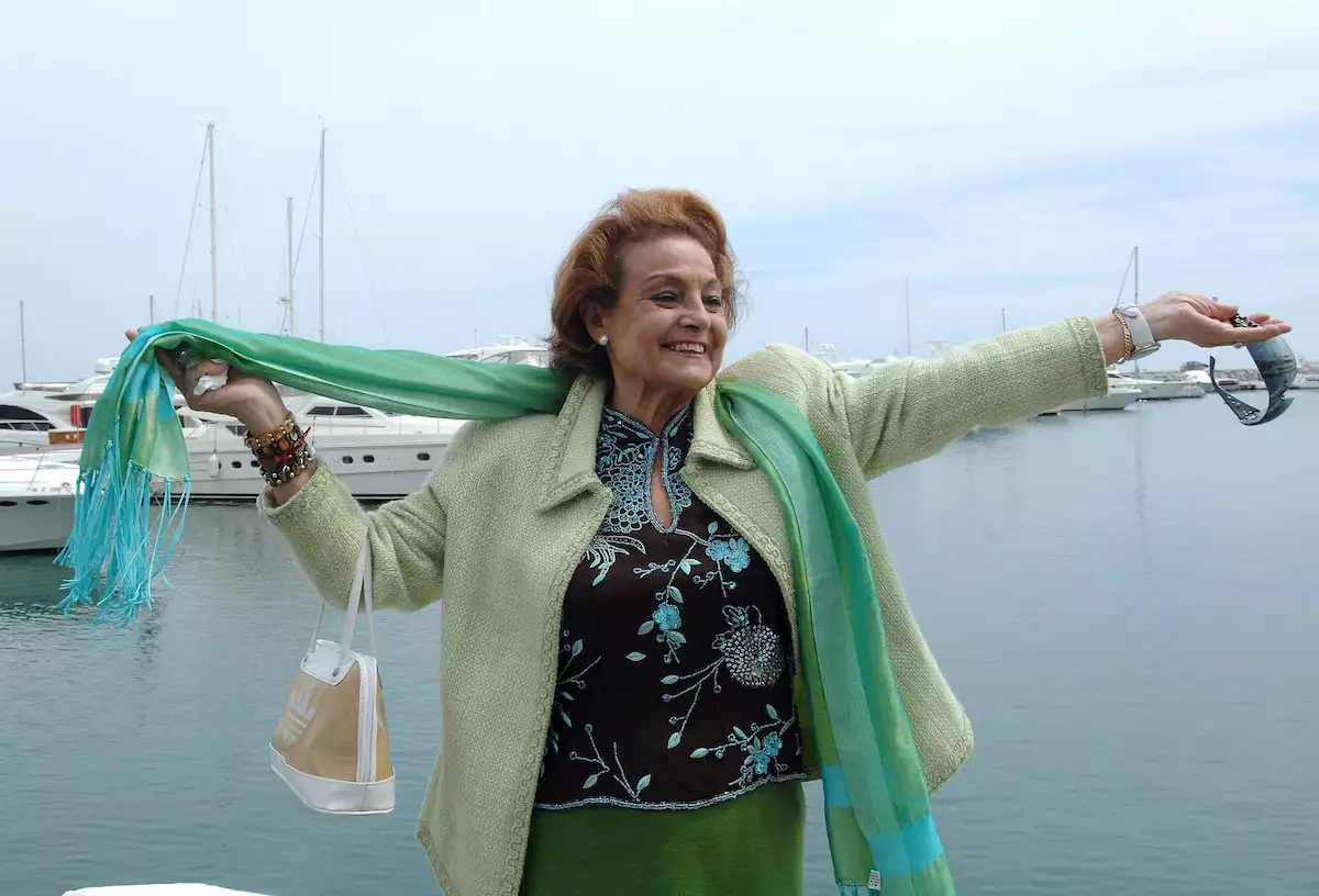 Celebrity Sighting During Easter in Malaga - April 4, 2010