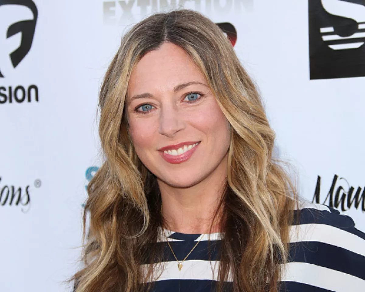 Kasie trabajó con Leo en 2003, y posteriormente se dedicó a su carrera como actriz.