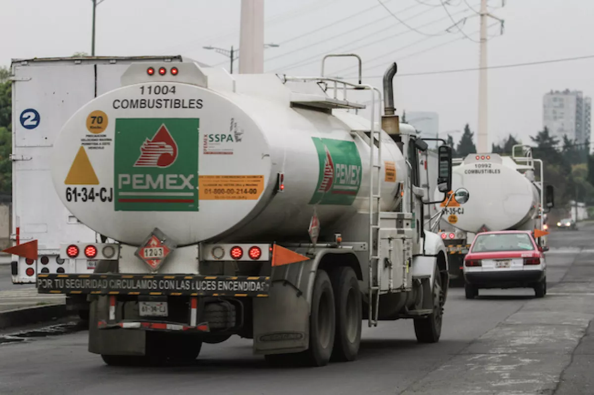 Autotanque de combustibles