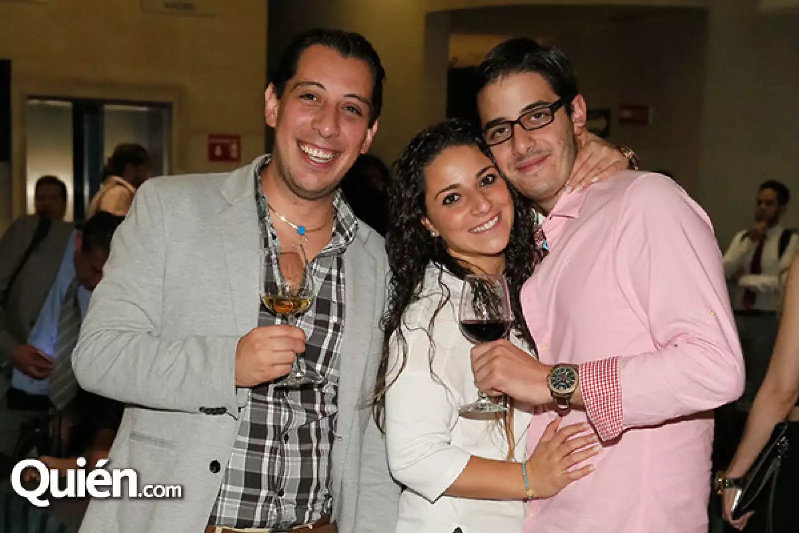 Isaac Alfie,Karen Lobaton y Abraham Esquenazi