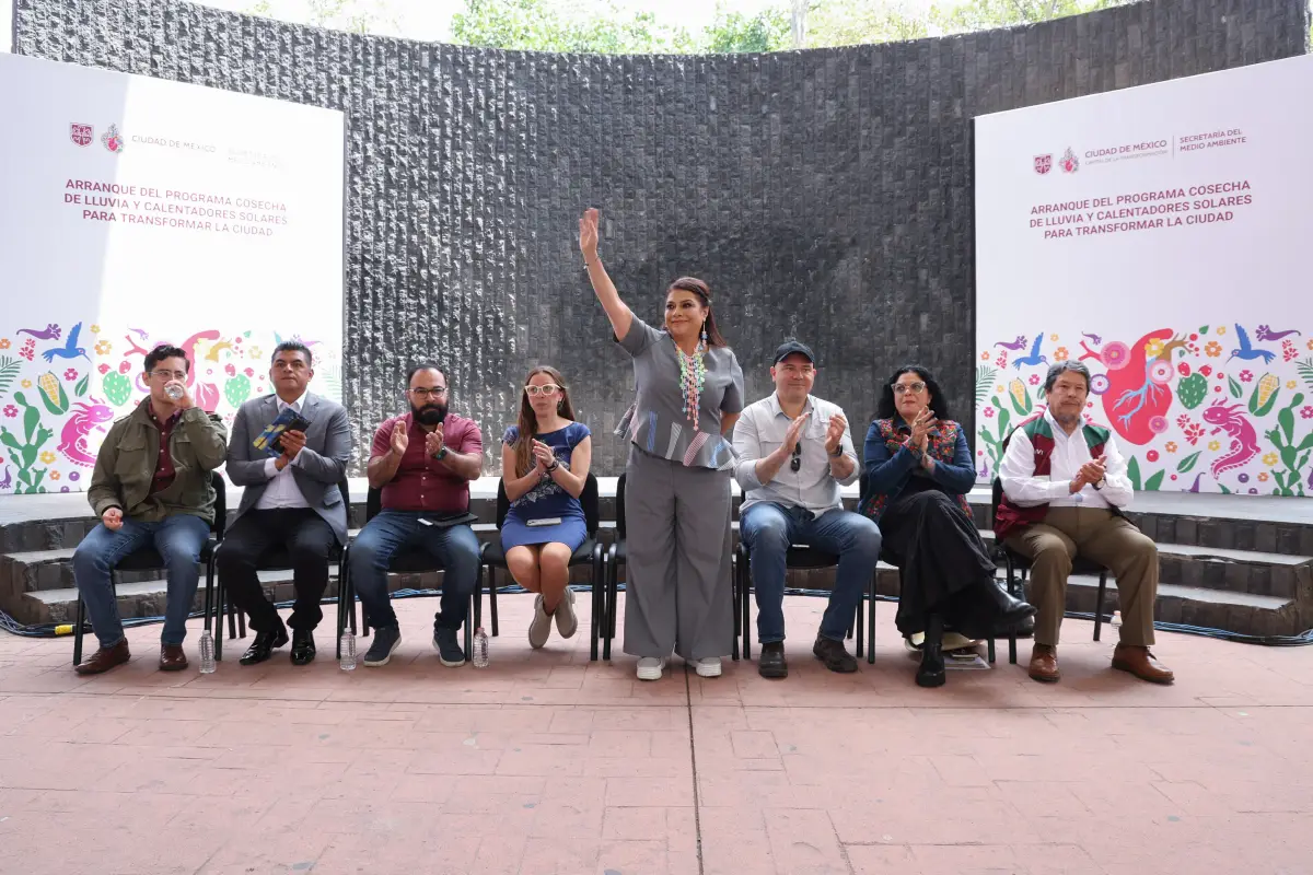 Clara Brugada, jefa de Gobierno de la Ciudad de México, busca reubicar esculturas del "Che" Guevara y Fidel Castro
