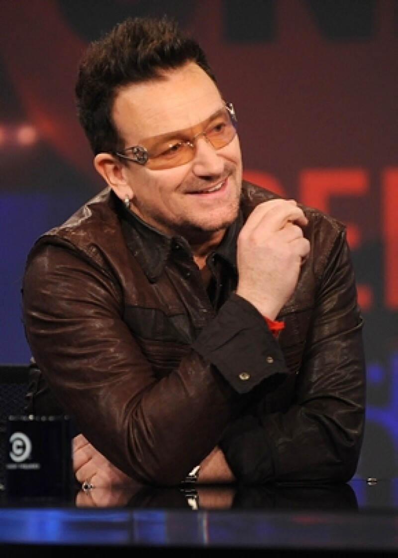 El vocalista de U2 recibirá este mes la insignia en reconocimiento por su labor en nuestro país.