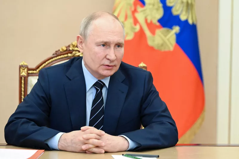 El presidente ruso, Vladimir Putin, preside una reunión con miembros del Consejo de Seguridad, a través de un enlace de vídeo en Moscú, Rusia, el 14 de julio de 2023.