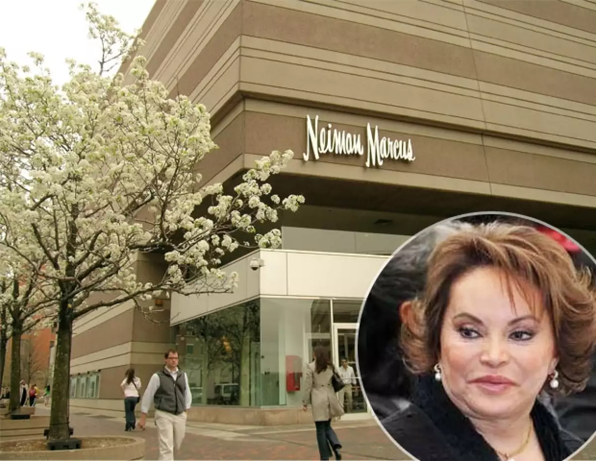 Neiman Marcus es su tienda favorita.