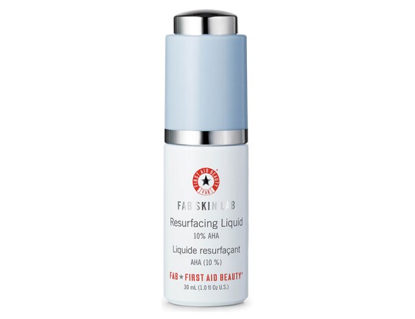 First-Aid-Beauty-Skin-Fab-Resurfacing-Liquid-10-AHA-mixta.jpg