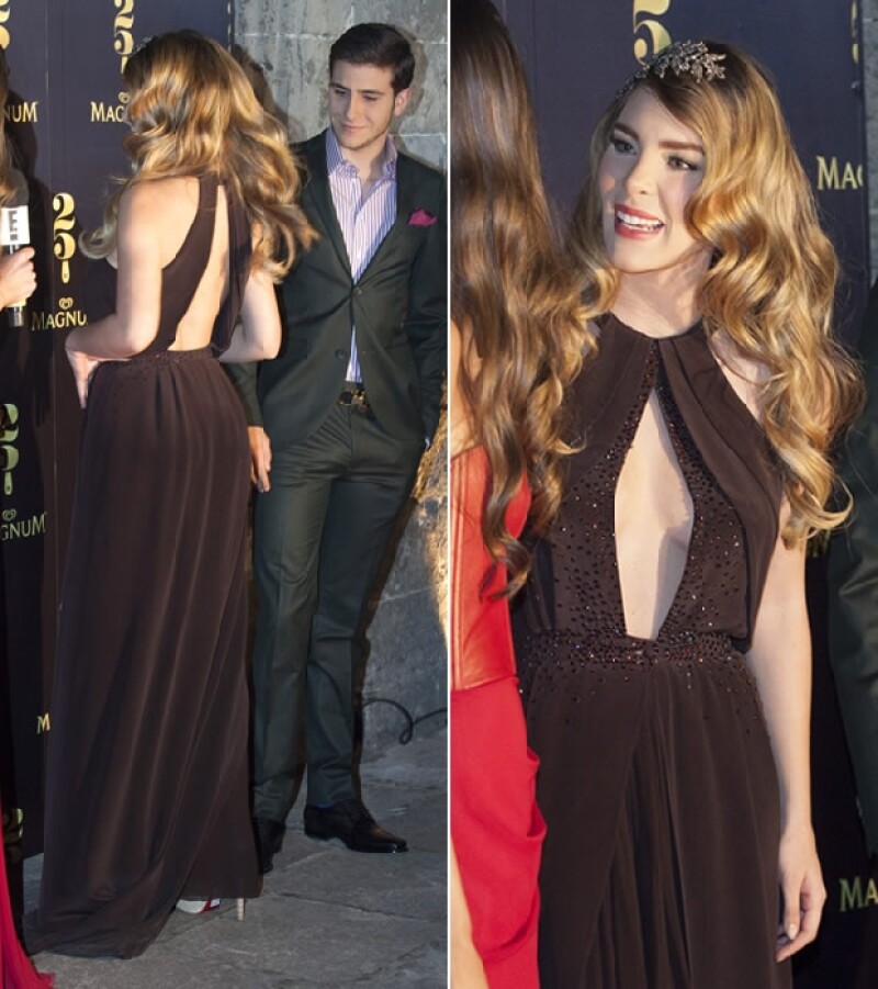 Belinda robó miradas con este vestido cut-out.