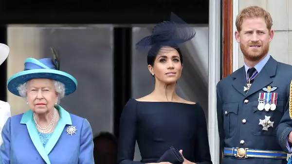 reina-isabel-meghan-harry