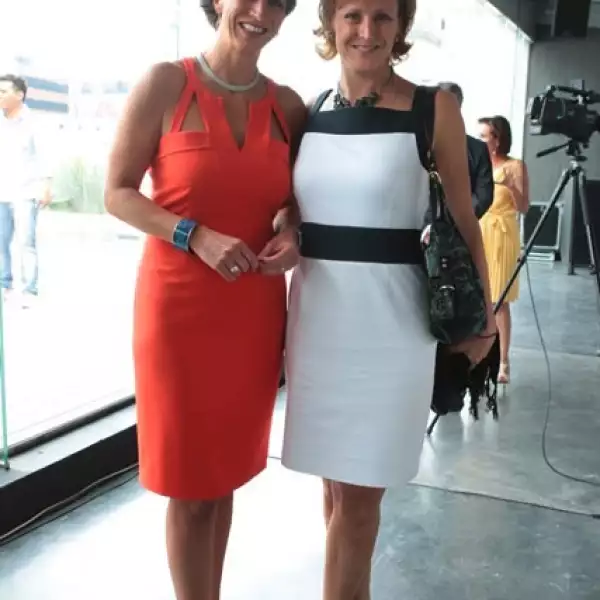 Mariel Hawley,Aline Hawley