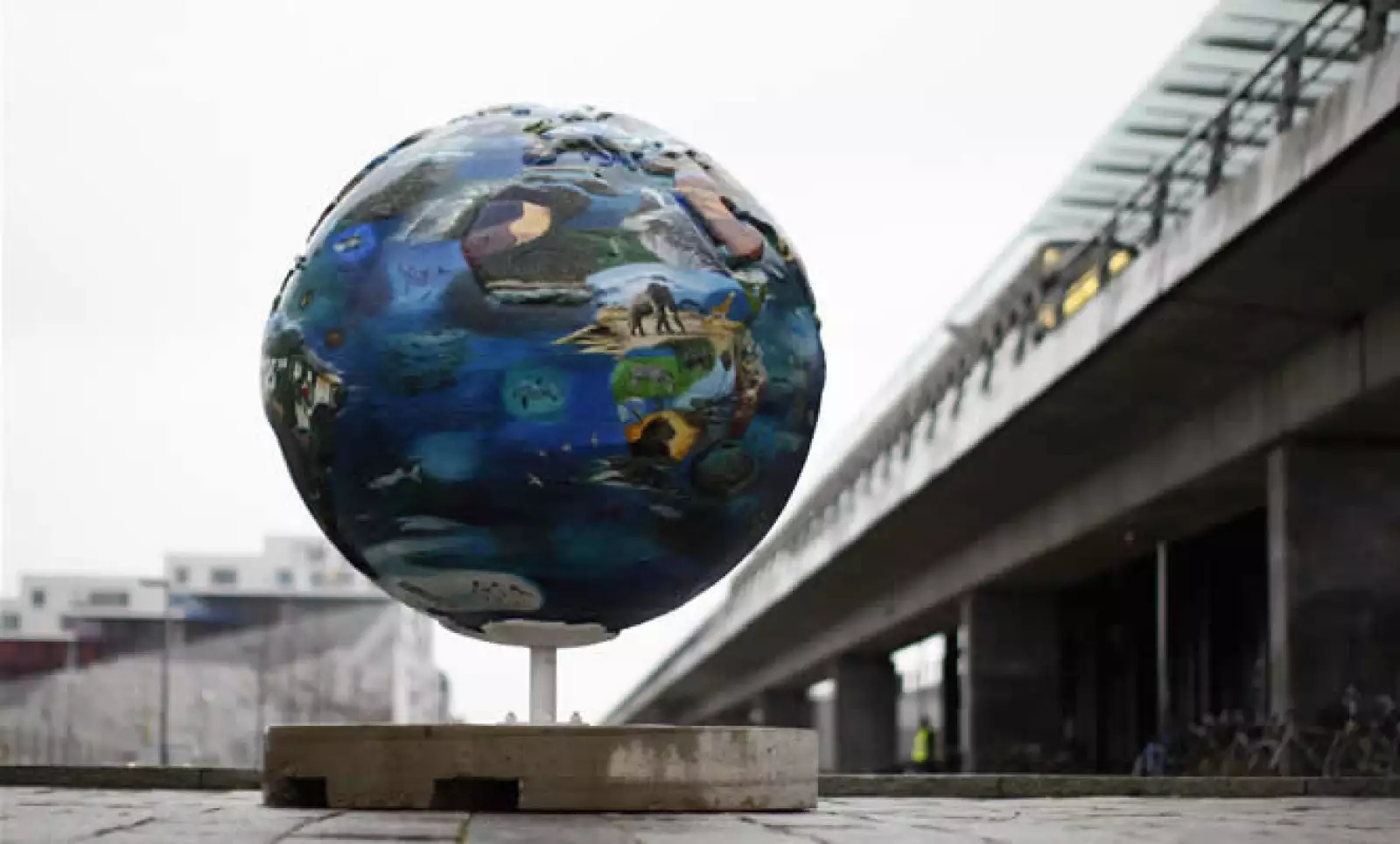 La Conferencia sobre el Cambio Climático se inauguró en la ciudad de Copenhagen; sus dos ejes principales serán el Protocolo de Kyoto y la incorporación de nuevas medidas ambientales a la Carta de la ONU.