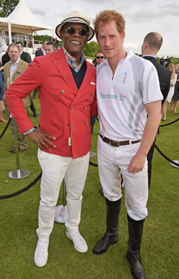 Harry también fue fotografiado con el actor Samuel L. Jackson.